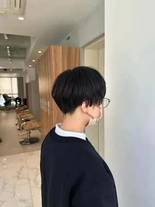 ショート 透明感モテ艶髪カラー Gallicaイリサのヘアスタイル