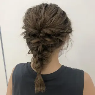 ミディアム カラー ヘアアレンジ 小原 慧美のヘアスタイル