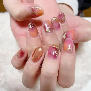 ネイル The Best Beauty受付担当のヘアスタイル