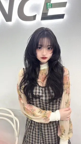 ロング カラー 🎀愛されgirly ヘア🫧Ayakaのヘアスタイル