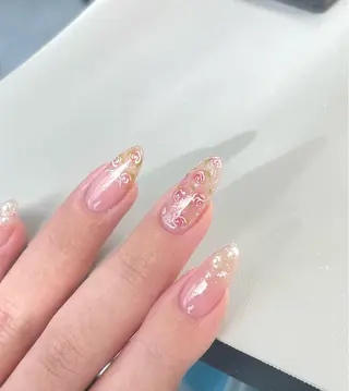 ネイル ChouChou NAIL SALON所属・サキ ChouChouのネイルデザイン