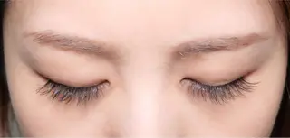 マツエク・マツパ Secrette eyelash & eyebrow所属・Secrette eyelashの眉毛・アイブロウイメージ