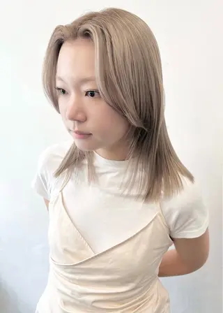 ミディアム カラー HARU//原宿🤍 リピート率NO.1のヘアスタイル