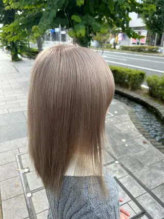 セミロング りゅうせい ／カラーモデル募集中のヘアスタイル