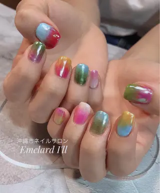 ネイル 沖縄市ネイルサロン エメラルドアイルのネイルデザイン