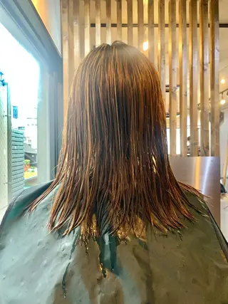 ミディアム カラー 柔らかブラウン/顔周 りレイヤー♡ユウシのヘアスタイル