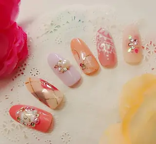 ネイル fujinail(バーバーフジノ)所属・藤野 智美のネイルデザイン