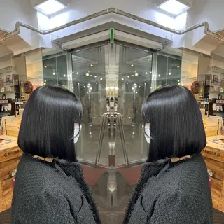 ミディアム カラー レイヤー/ボブ/ ミニボブ/AOIのヘアスタイル