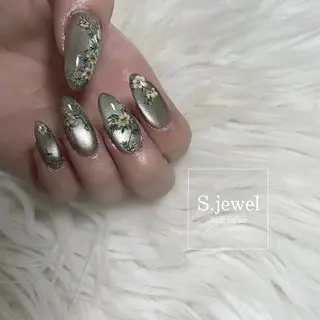 ネイル S♡JEWEL所属・S. JEWELのネイルデザイン