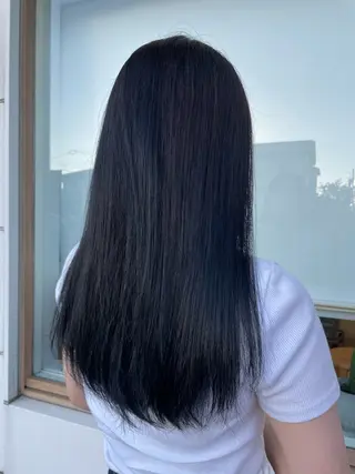 ロング カラー 小林 杏莉のヘアスタイル