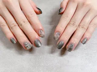 ネイル Ranon所属・ᴿᴬᴺᴼᴺ 🤍 𝐴𝑌𝐴𝐾𝐴のネイルデザイン