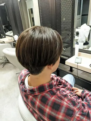 メンズ ベージュ＊Spica 【ミルクティー】のヘアスタイル