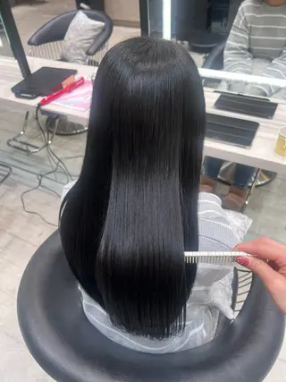 ロング 🌷透明感カラー🌷 内田零菜のヘアスタイル