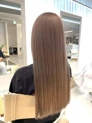 カラー ハイトーン/艶髪/ 暗髪/韓国/sanaのヘアスタイル