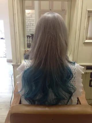 セミロング ロング カラー パーマ 福島 純子のヘアスタイル