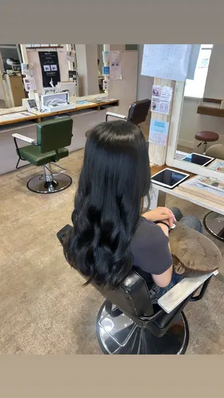 カラー chacha blanc佐藤のヘアスタイル