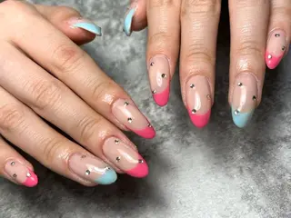 ネイル 旭川ネイルサロン V&のネイルデザイン