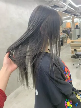 セミロング カラー ブームボックス所属・🐝ハイトーンカラー hachi🐝のヘアスタイル