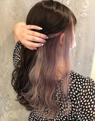 カラー 勝山 碧のヘアスタイル