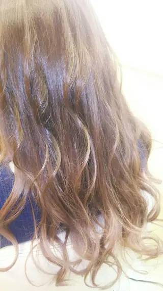 カラー ロング 脇田 雄大のヘアスタイル