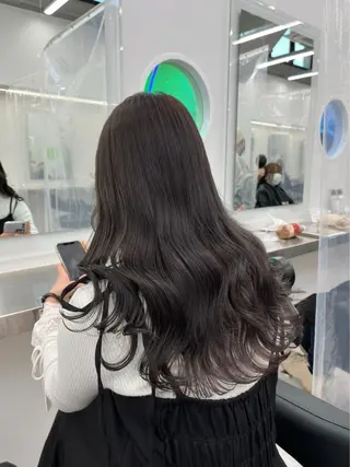 ロング カラー 🧸韓国風艶髪/ 透明感抜群カラー🧸のヘアスタイル
