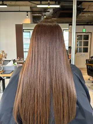 ロング カラー 伊藤 那月のヘアスタイル