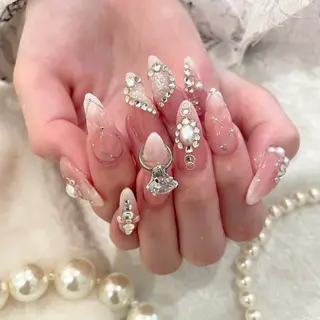 ネイル ドライヘッドスパ 名古屋駅徒歩5分のエステ・リラクイメージ