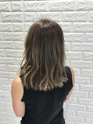 ミディアム カラー D.log 大和西大寺店所属・川崎 雅大のヘアスタイル