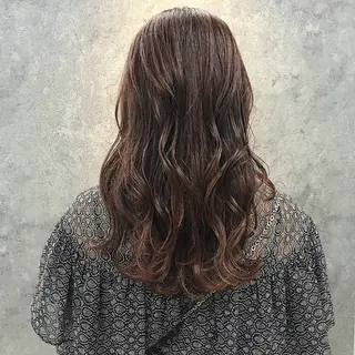 セミロング 所渉/韓国レイヤー /ウルフカットのヘアスタイル