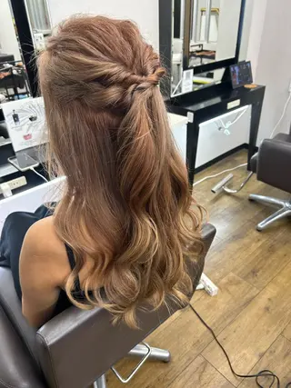 ロング カラー ヘアアレンジ alpha. カラーエクステ下妻のヘアスタイル