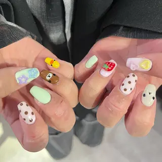 ネイル 小川 柚香のネイルデザイン