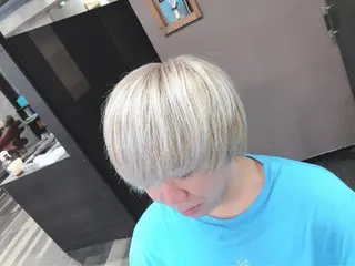 カラー メンズ PANOL 秀島のヘアスタイル