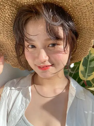 セミロング 佐藤 櫻のヘアスタイル