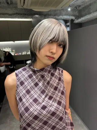 ショート カラー 名古屋／ブリーチ /松井亮磨のヘアスタイル