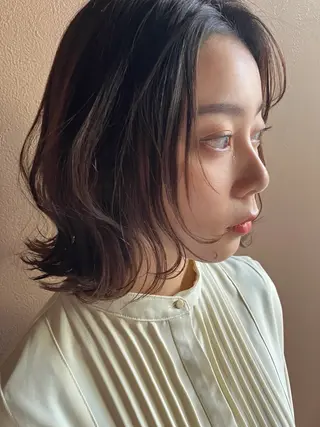 ミディアム あかり🌷ナチュラル 、透明感カラーのヘアスタイル