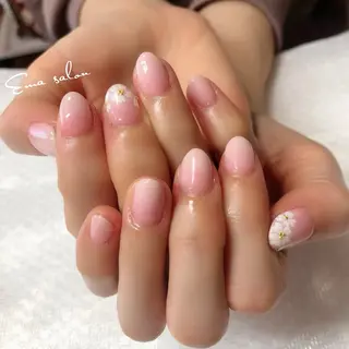 ネイル Ema salon satomiのネイルデザイン