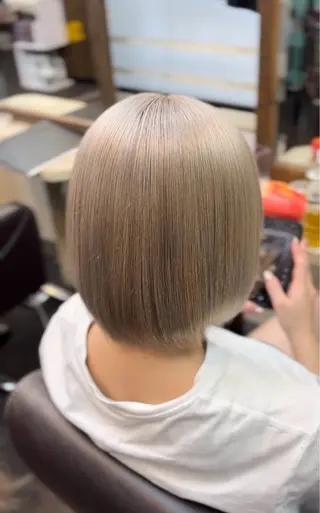 ミディアム カラー エクステ/ハイトーン / 矢野 隼翔のヘアスタイル