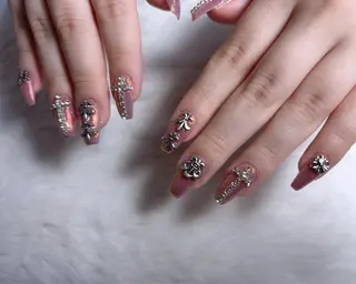 ネイル ToliyDeliy akemiのネイルデザイン