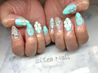ネイル Li'leaNail AINAのネイルデザイン