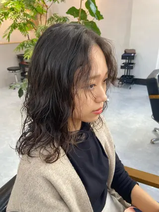 ミディアム パーマ 田中 あやなのヘアスタイル