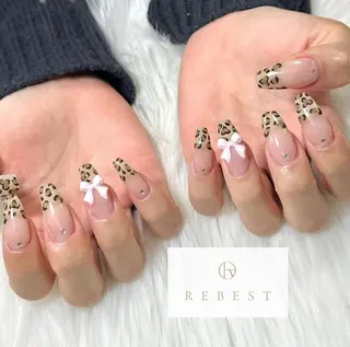 ネイル ❤️💛REBEST 付け放題Nailのネイルデザイン