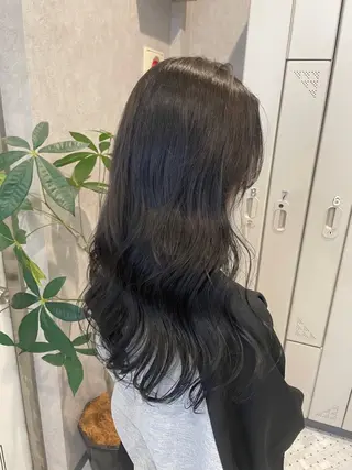 セミロング 女性スタイリスト専門サロン Zina 天神西通り所属・艶髪韓国ヘア MANAMI🎀のヘアスタイル