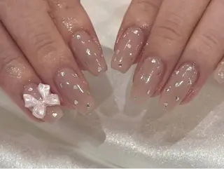 ネイル Kaka_ パラジェル、長さだしのネイルデザイン