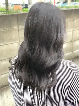 セミロング カラー 尾森紳哉💎透明感/ デザインカラーのヘアスタイル