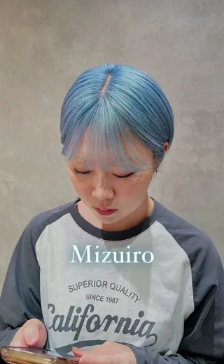 ショート カラー 茂木 未海のヘアスタイル