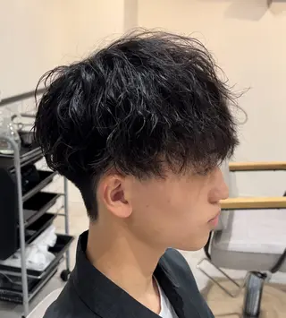 ショート パーマ メンズ BLEACHi 心斎橋店所属・メンズ特化サロン リョウタのヘアスタイル