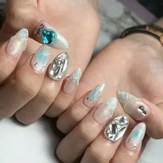 ネイル Dia Nail AKIのネイルデザイン
