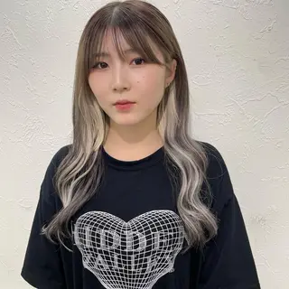 ロング カラー IwAsh  大和駅店所属・shiho .のヘアスタイル