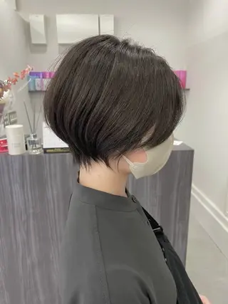 ショート 新村 華奈絵のヘアスタイル