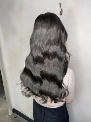 ロング カラー 泉 堅也のヘアスタイル